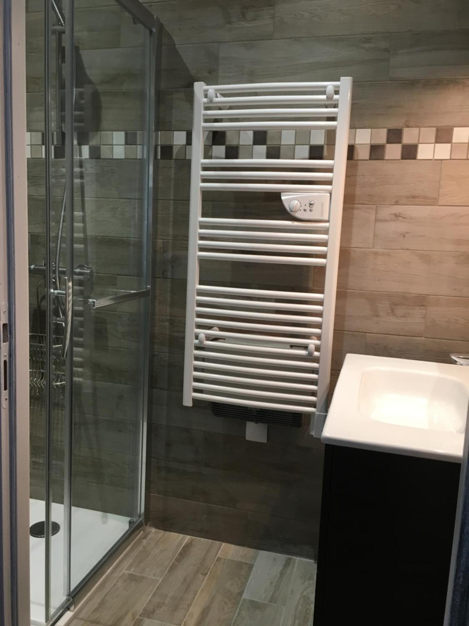Logis De La Roche - Niort - Chauray Hotel Phòng bức ảnh